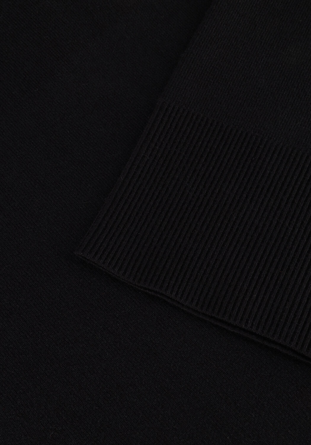 Zwarte BRUUNS BAZAAR Coltrui SIMONA ADA KNIT - large