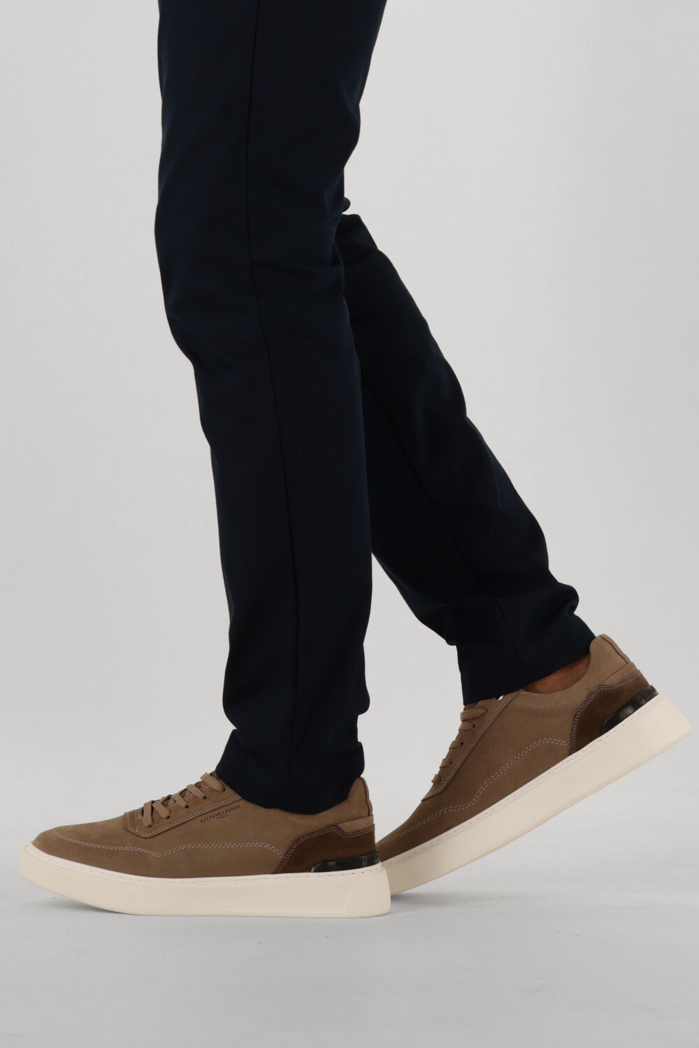 STEFANO LAURAN Baskets basses STAR 001 en taupe - large