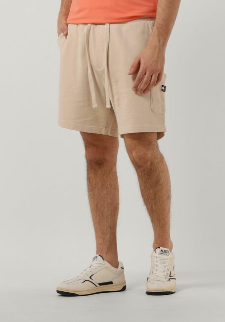 TOMMY JEANS Pantalon courte TJM XS BADGE CARGO BEACH SHORT en beige - large