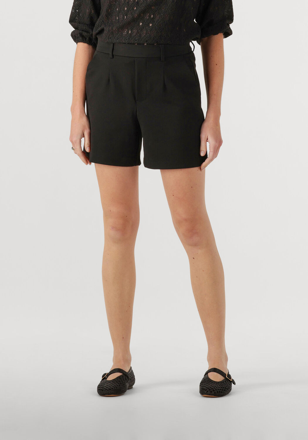 OBJECT Pantalon courte OBJLISA MW RE SHORTS en noir - large