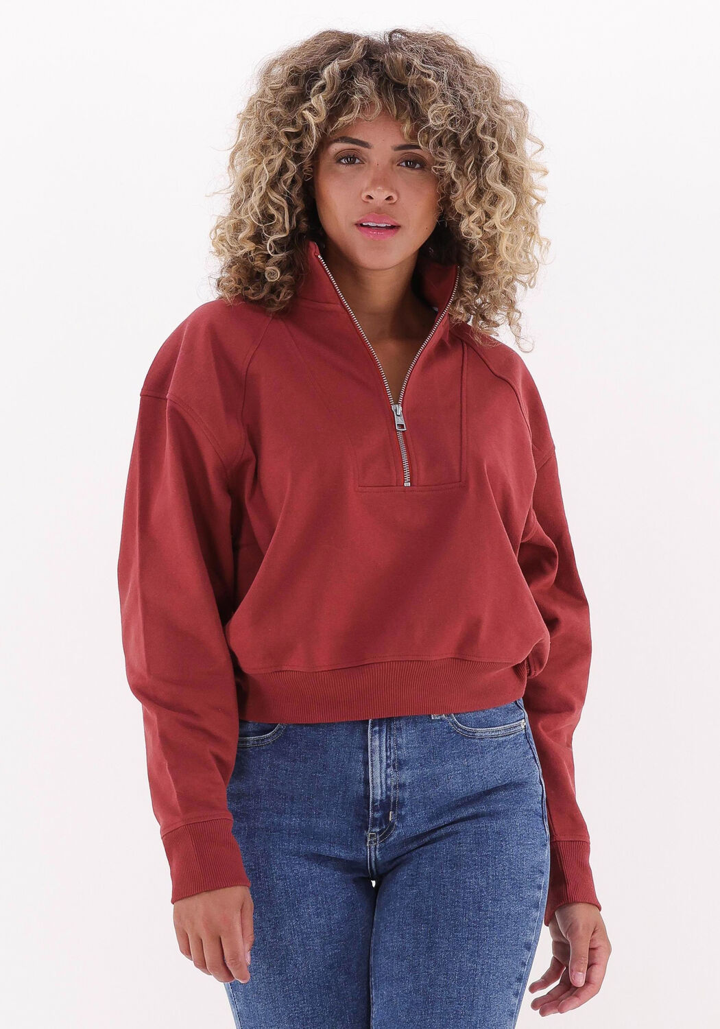 Roest CALVIN KLEIN Sweater BADGE HALF ZIP SWEATSHIRT Omoda