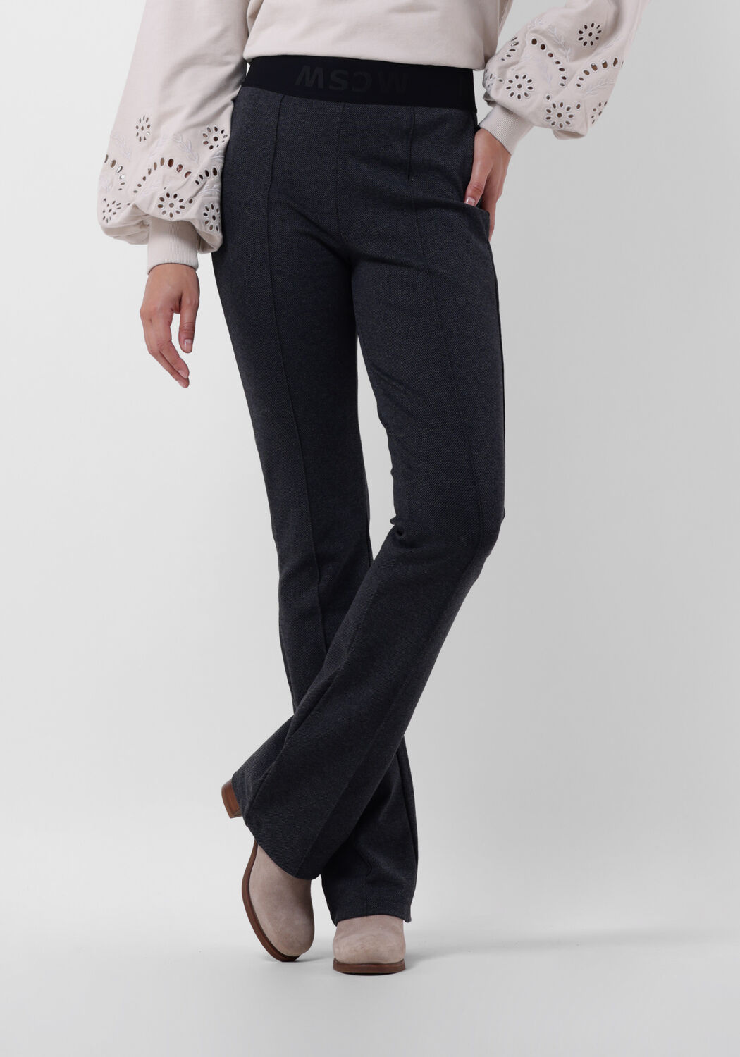 Antraciet MOSCOW Flared broek ARIELLE Omoda