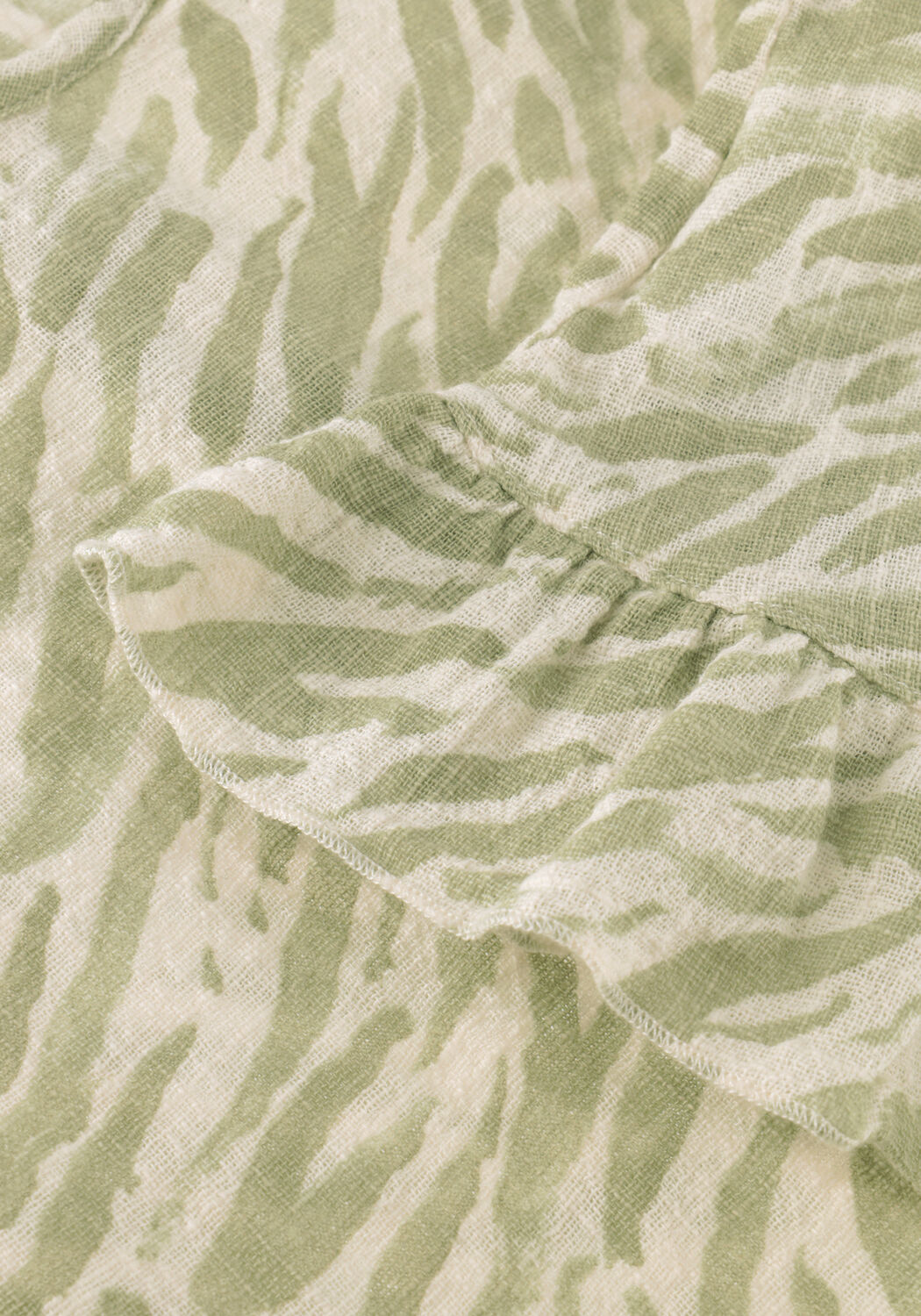 Groene PLAY UP Top PRINTED WOVEN TOP - large