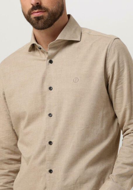 DSTREZZED Chemise décontracté OLAV SHIRT en beige - large