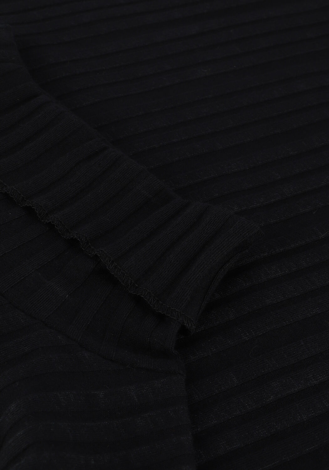 BY-BAR Pull BASIC ROLLNECK RIB en noir - large