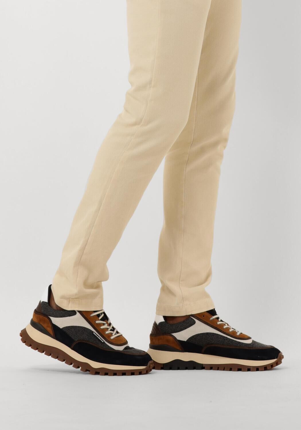 FLORIS VAN BOMMEL Baskets basses SFM-10138 en gris - large