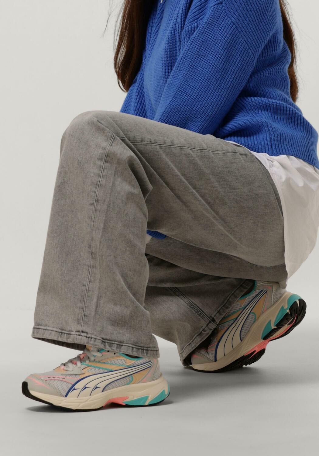 Grijze PUMA Sneakers PUMA MORPHIC - large