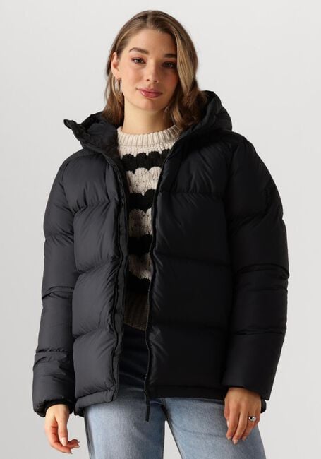 PEAK PERFORMANCE Veste matelassé W RIVEL PUFFER en noir - large