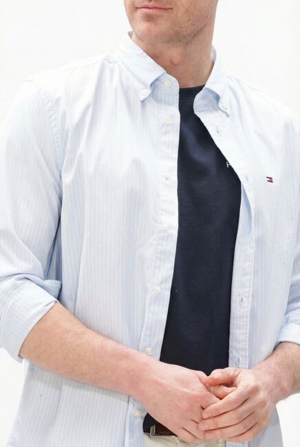 TOMMY HILFIGER Chemise d&eacute;contract&eacute; CORE HAIRLINE POPLIN RF SHIRT Bleu clair - large