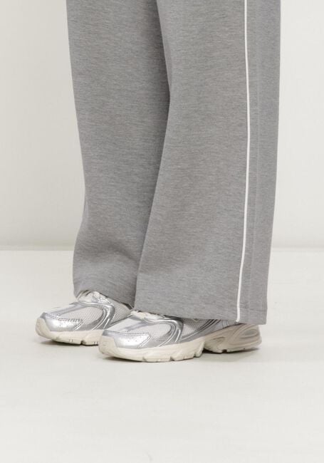 NEW BALANCE Baskets basses 530 D en blanc - large