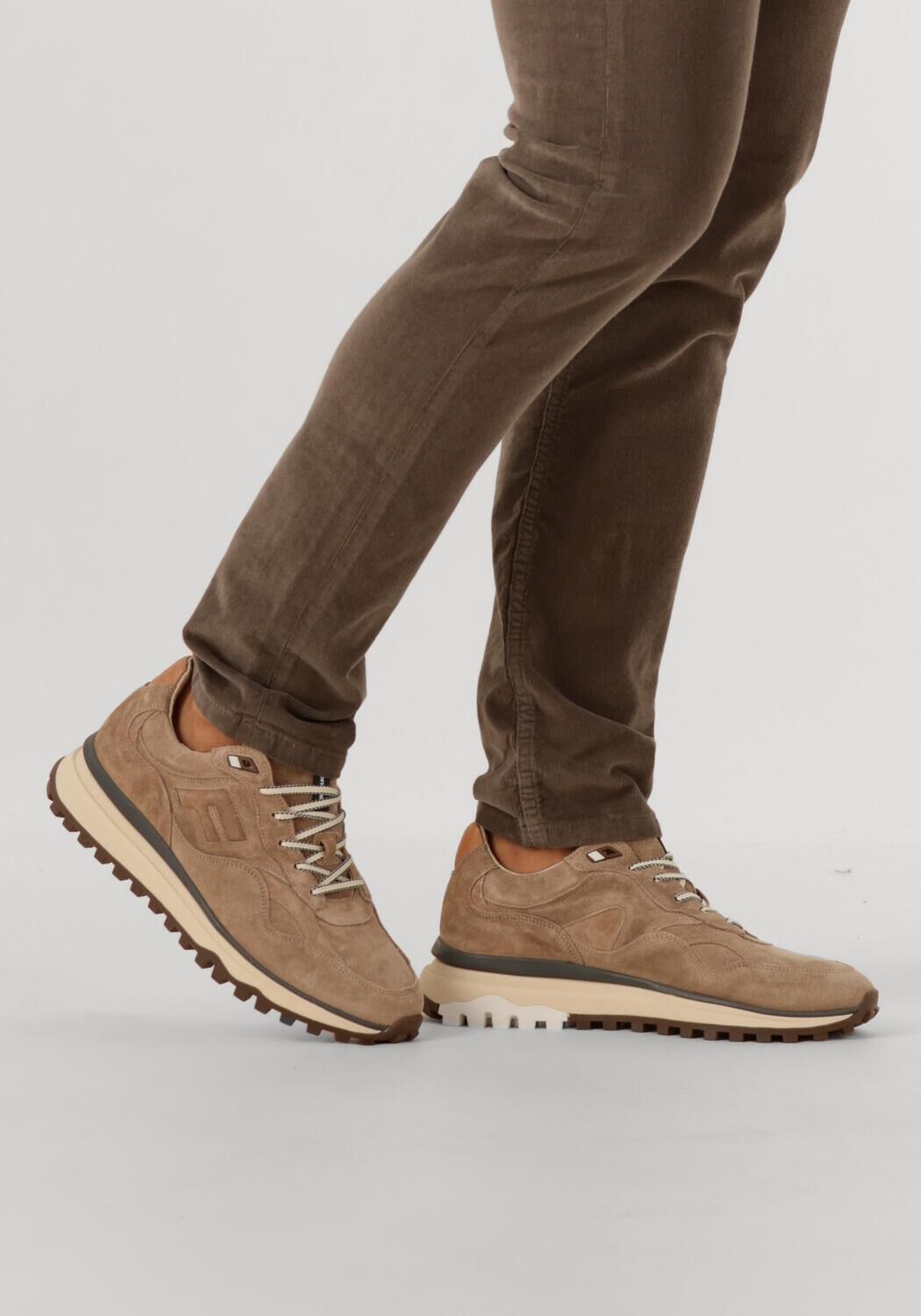 FLORIS VAN BOMMEL Baskets basses SFM-10238 DE GRIPPER en beige - large