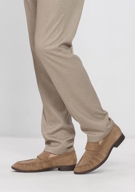 MACE JIM-22 Chaussures &agrave; enfiler en taupe - large