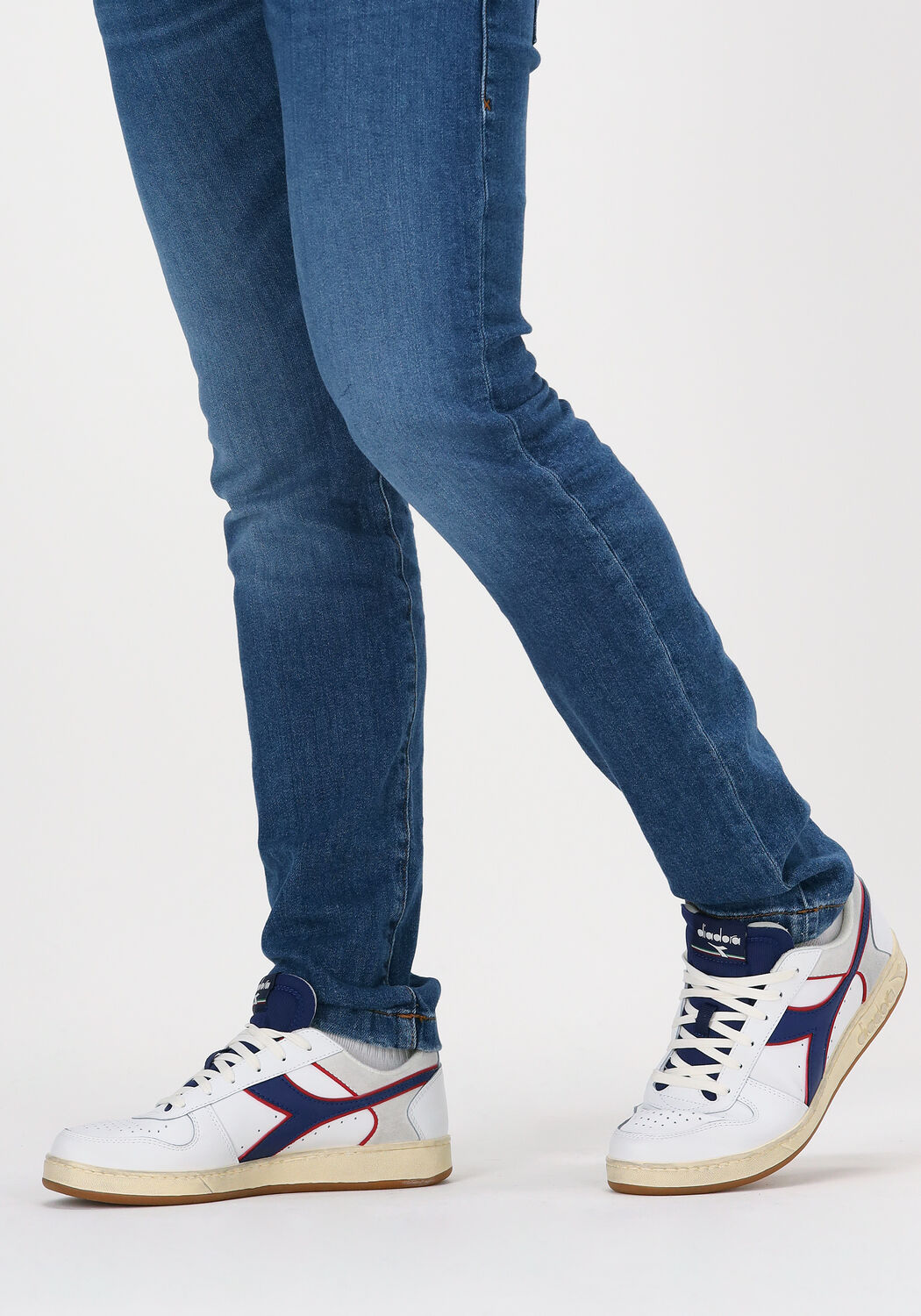 Witte DIADORA Sneakers MAGIC BASKET LOW ICONA - large