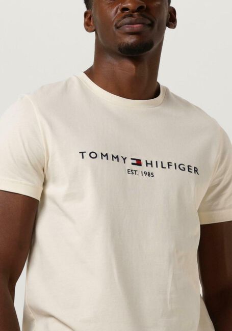 TOMMY HILFIGER T-shirt TOMMY LOGO TEE en beige - large