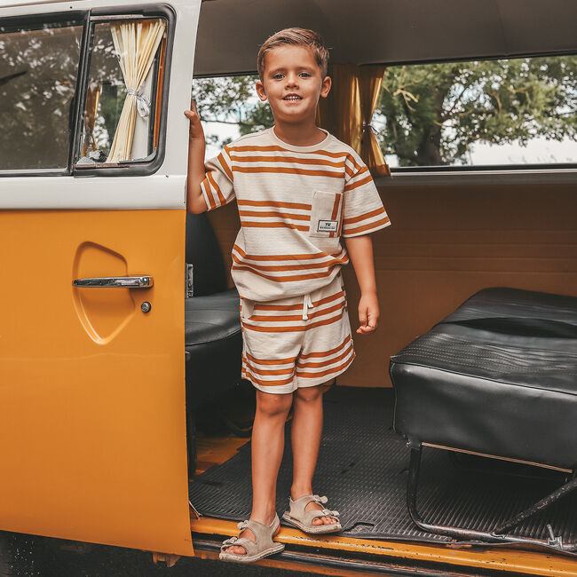 YOUR WISHES Pantalon courte TRIAD STRIPE RELAXED SHORTS en beige - large