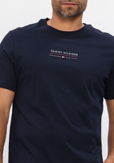 TOMMY HILFIGER T-shirt BRAND LOVE LOCKUP TEE Bleu fonc&eacute; - large