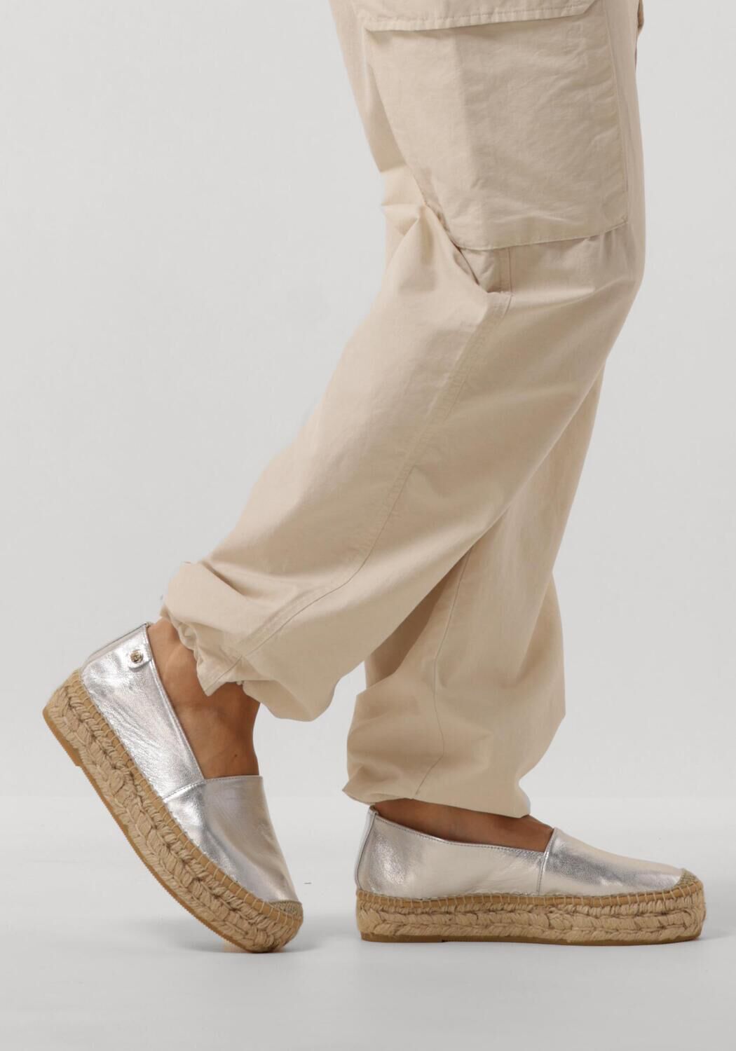 RED-RAG 78136 Espadrilles en argent - large