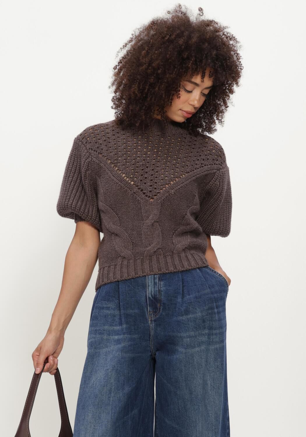 JANICE NEXO Pulls & Gilets en marron - large