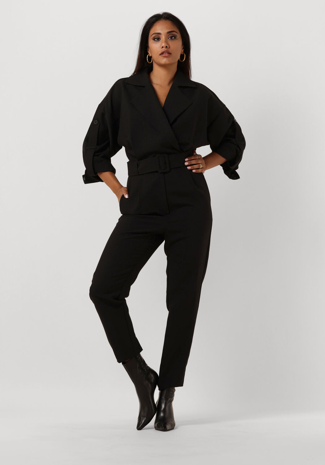 Zwarte NOTRE V Jumpsuit NV BENNY JUMPSUIT Omoda