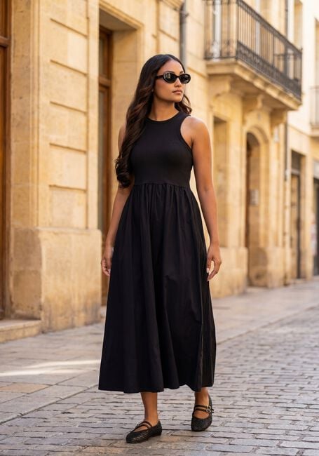 Y.A.S. Robe maxi YASMIRA SL LONG DRESS en noir - large