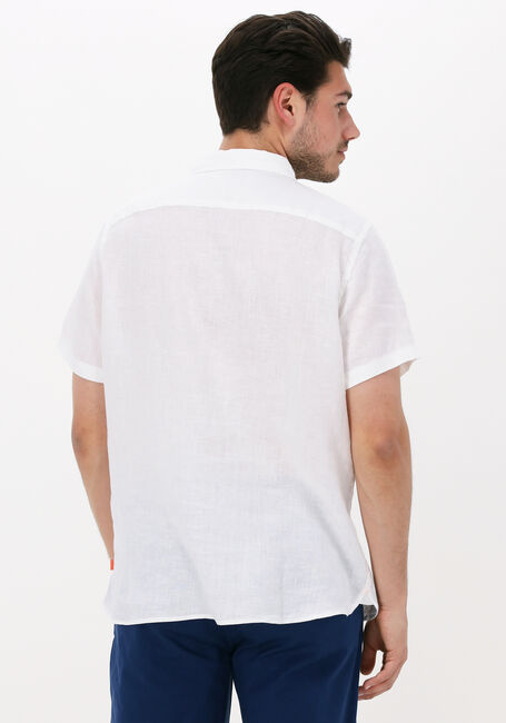 SCOTCH & SODA Chemise décontracté REGULAR FIT GARMENT-DYED LINEN SHORTSLEEVE SHIRT en blanc - large