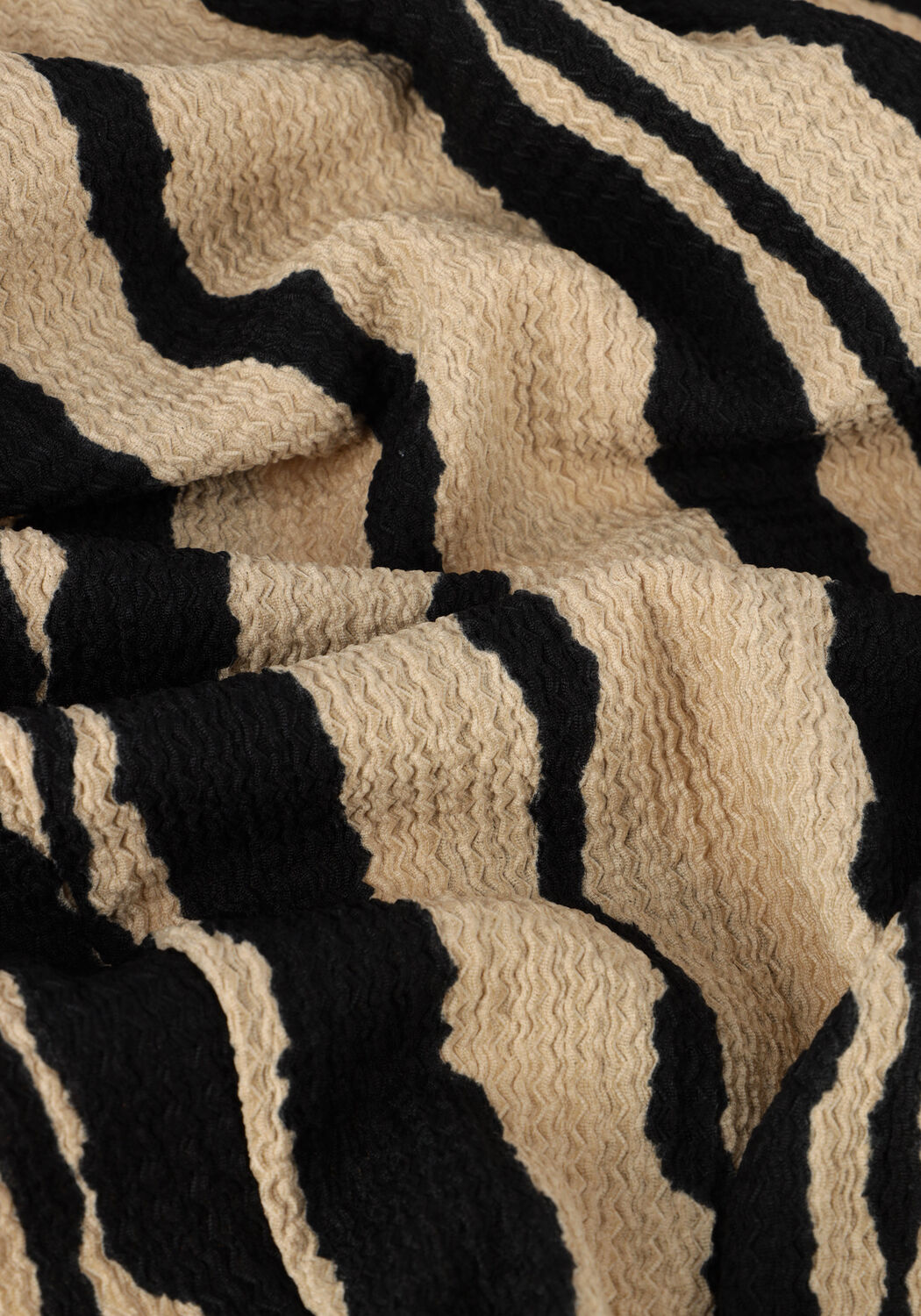 MODSTR&Ouml;M Robe midi HARLANDMD PRINT DRESS en beige - large