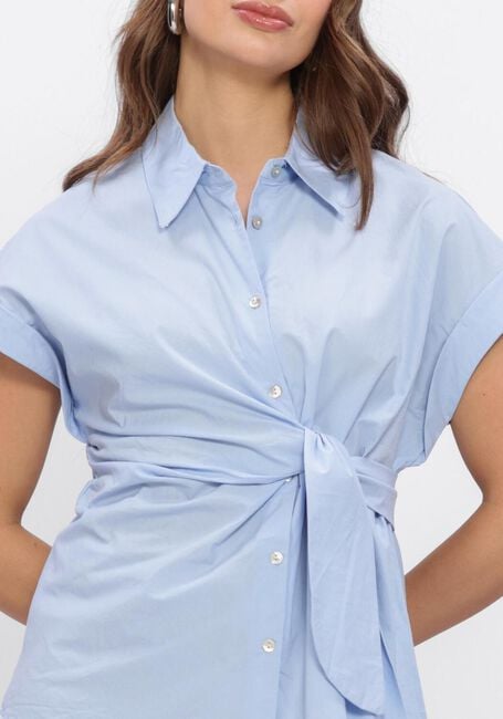 NUKUS ANETA TOP Blouses en bleu - large