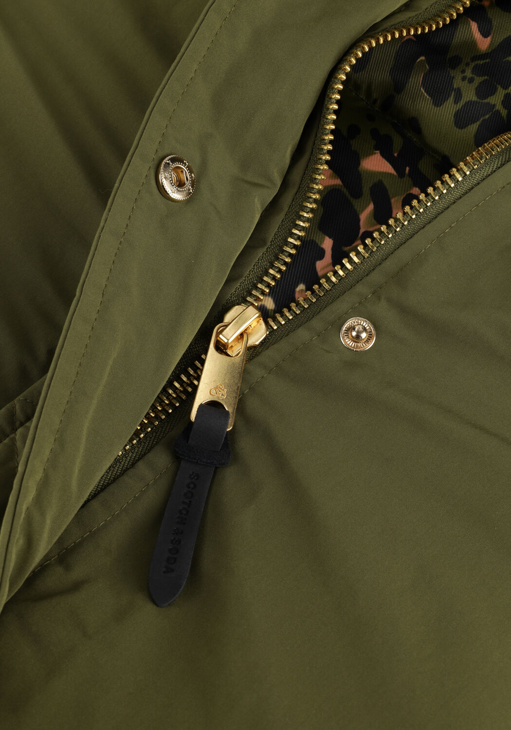 Olijf SCOTCH & SODA Jassen WATER REPELLENT PARKA WITH REPREVE FILLING - large