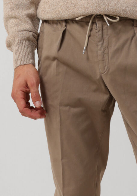 PROFUOMO Pantalon SPORTCORD en taupe - large