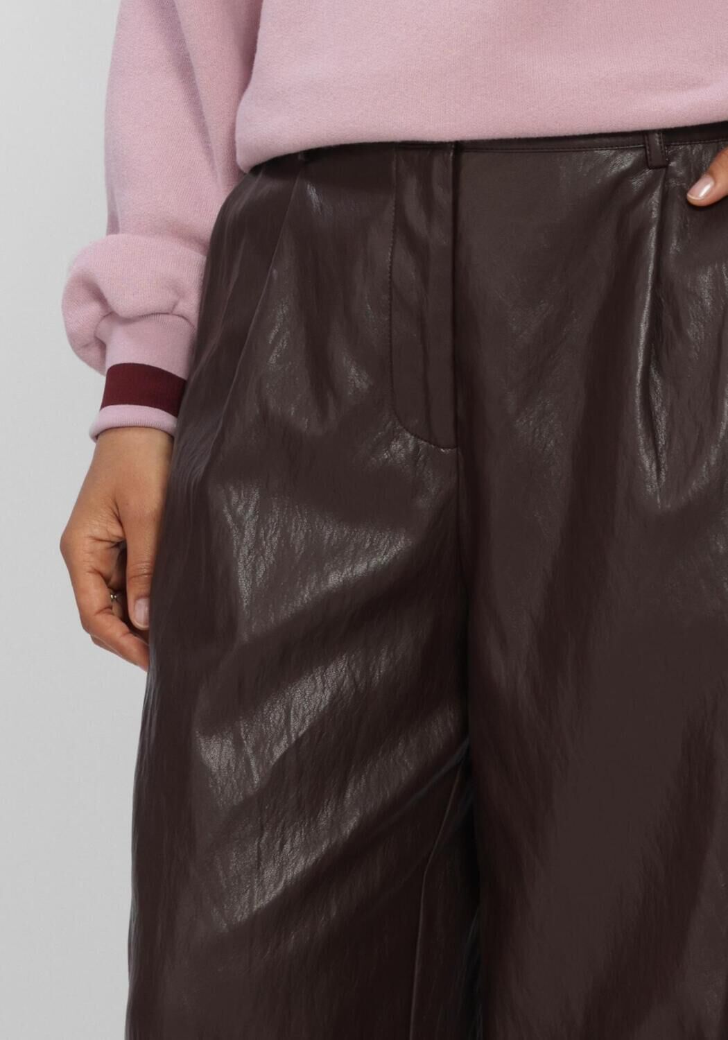 Bruine SUMMUM Wijde broek BALLOON TROUSER SOFT FAUX LEATHE - large
