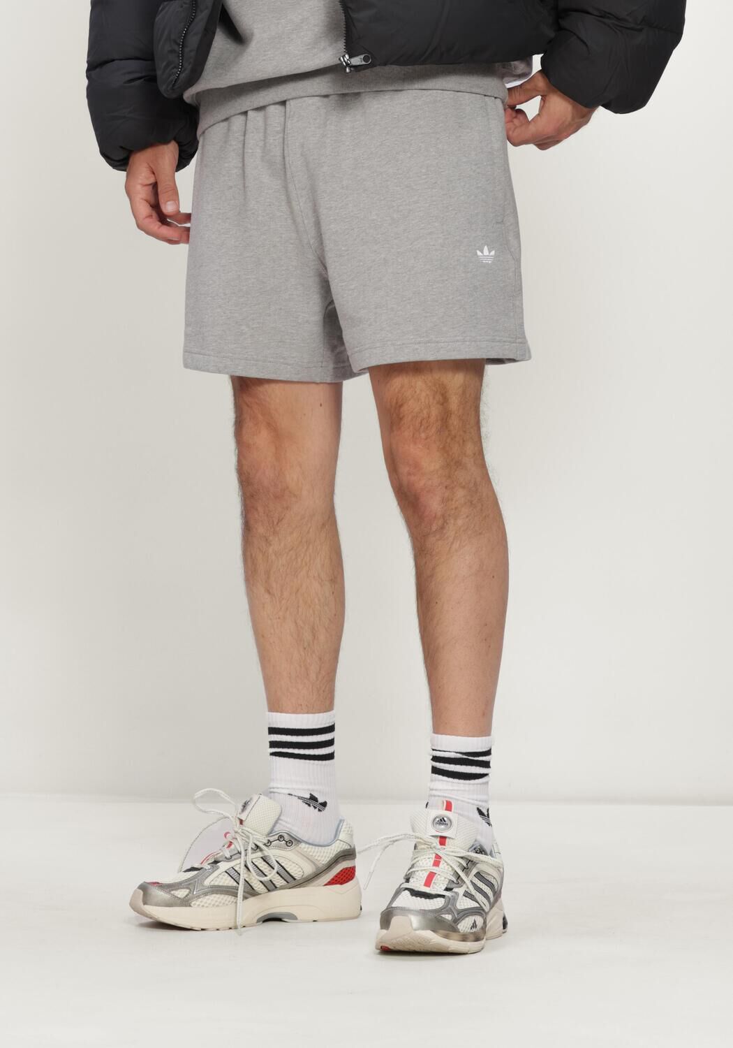 Grijze ADIDAS Korte broek ESS SHO - large