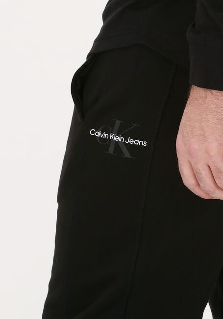 Zwarte CALVIN KLEIN Joggingbroek MONOGRAM LOGO HWK PANT - large