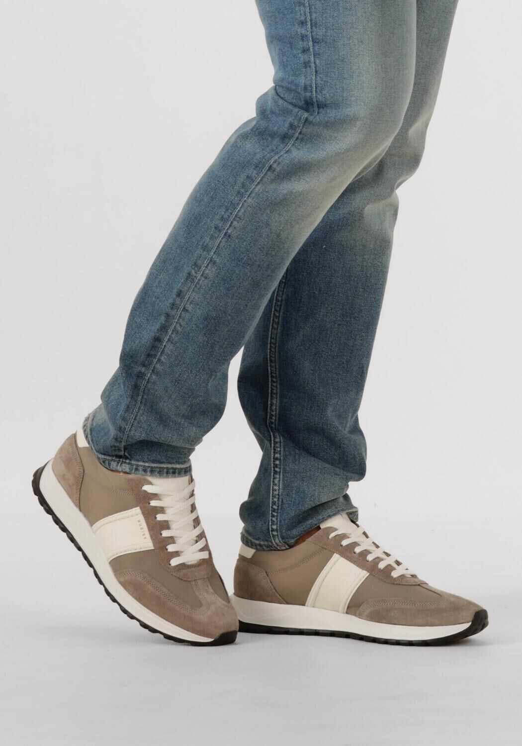 NUBIKK Baskets basses GLEN HENDRIX en gris - large