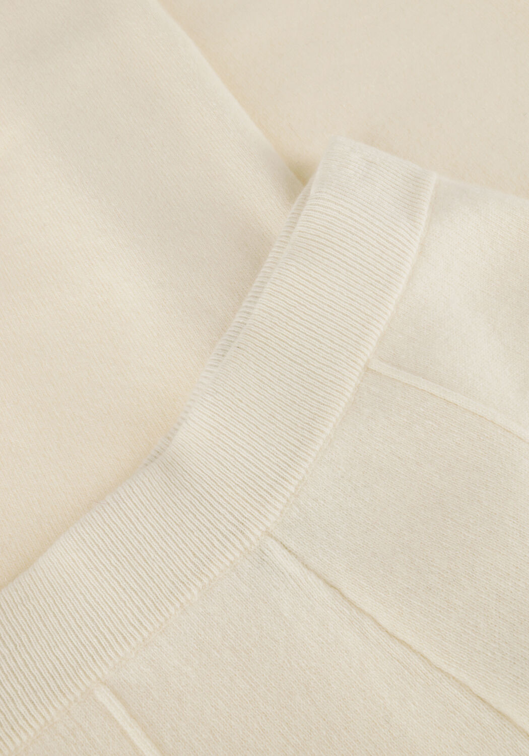 RESORT FINEST Pantalon KNITTED PANTS &Eacute;cru - large