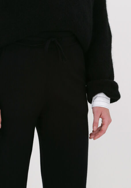 KNIT-TED Pantalon de jogging NOOR PANTS en noir - large