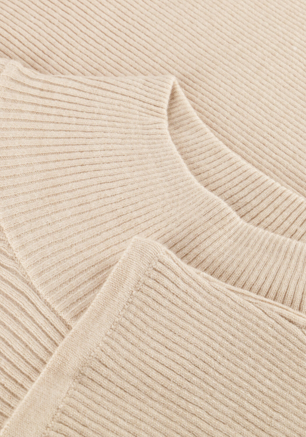 Beige MOSCOW Trui 30-09 LAEY - large