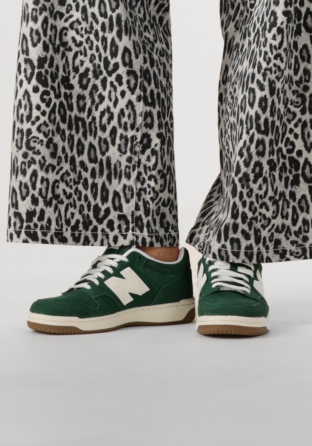 NEW BALANCE Baskets basses BB480 en vert - large