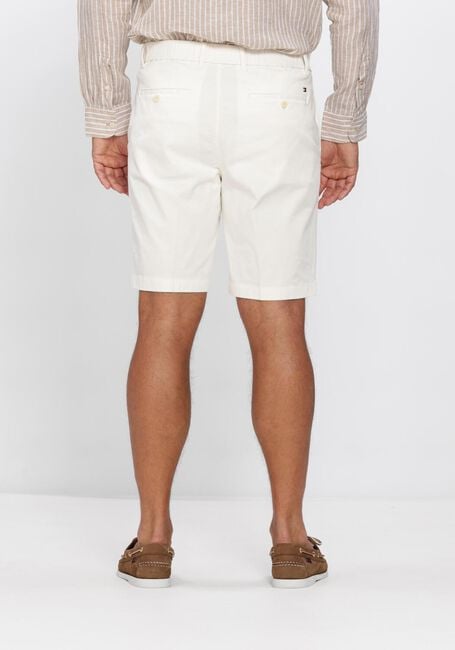 TOMMY HILFIGER Pantalon courte HALF EWB HARLEM SHORT CHINO &Eacute;cru - large