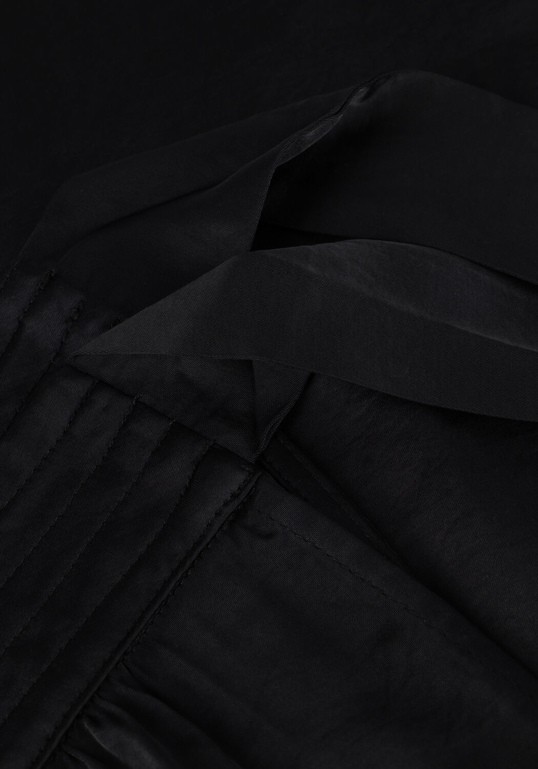 NUKUS Robe maxi LAINEY DRESS en noir - large