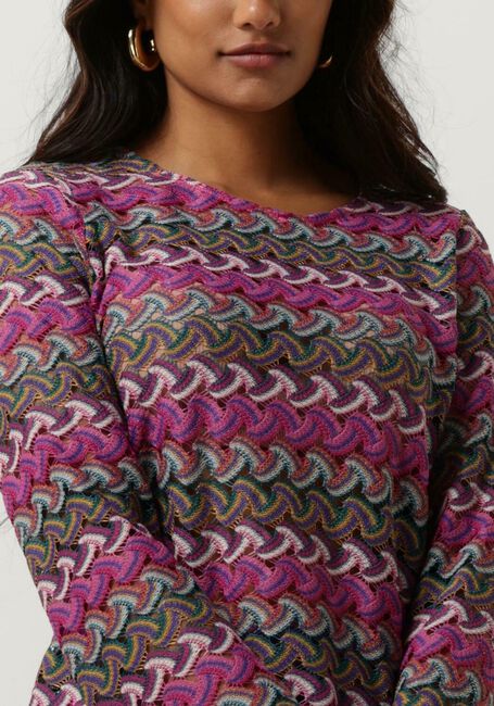STUDIO AMAYA MERRITH Hauts & T-shirts en violet - large