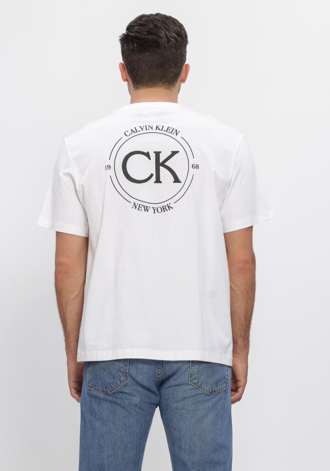 CALVIN KLEIN T-shirt 20S APRIL GRAPHIC SEASONAL FASHI en blanc - large