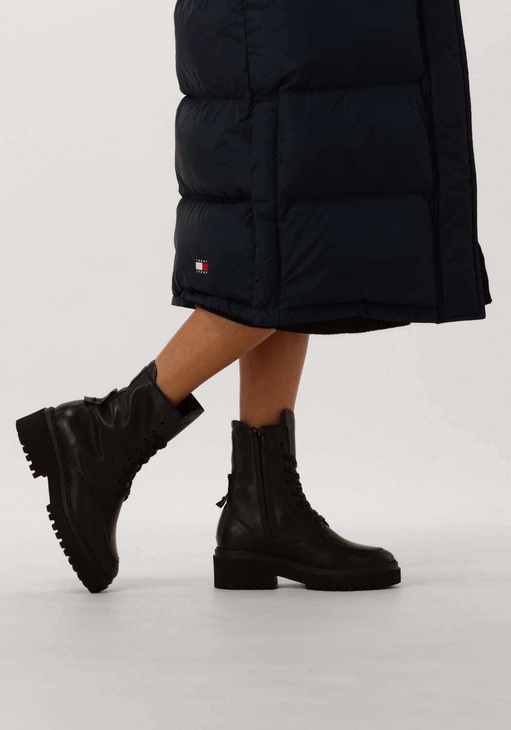 Zwarte NUBIKK  FAE BOBBI - large