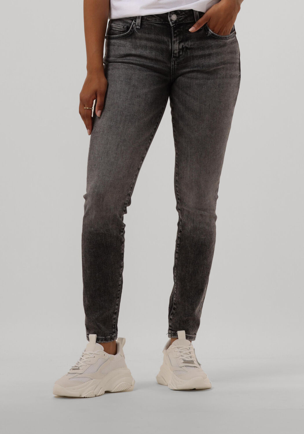 GUESS Skinny jeans ANNETTE en gris Omoda