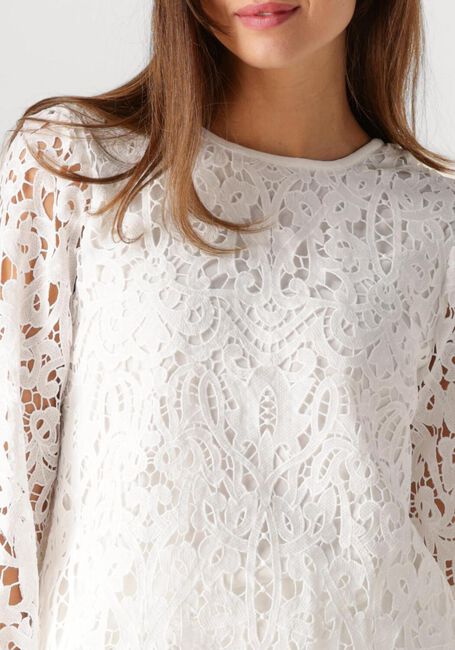 STUDIO AMAYA MARIE Blouses en blanc - large