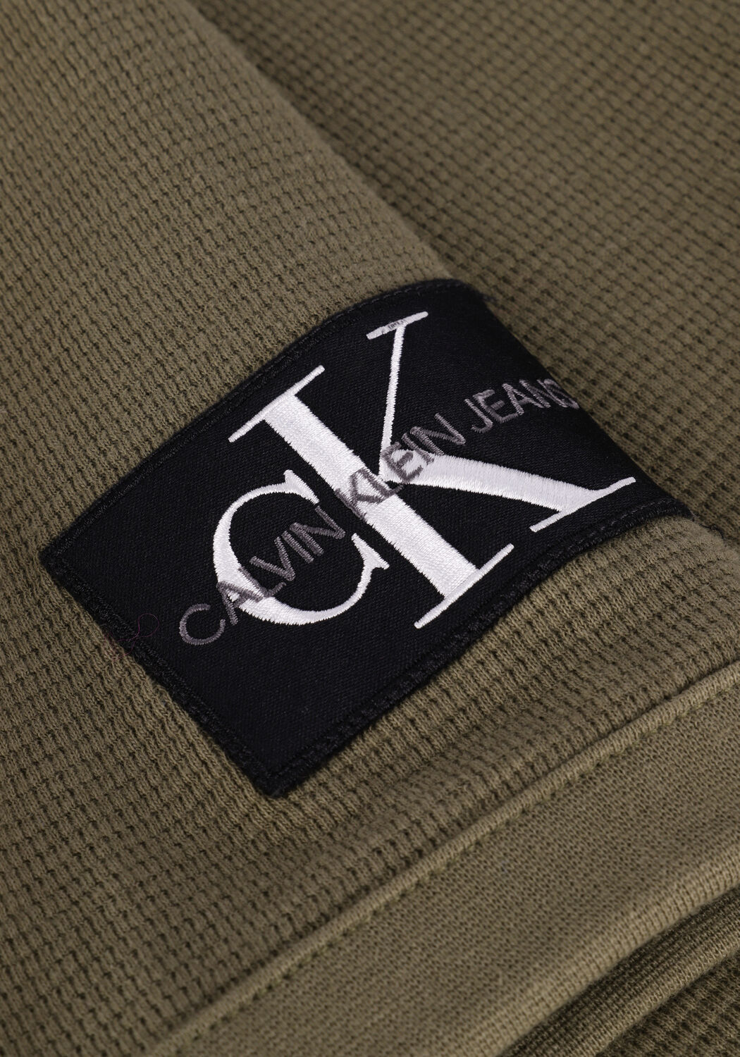 CALVIN KLEIN T-shirt MONOGRAM BADGE WAFFLE SS TEE Olive - large