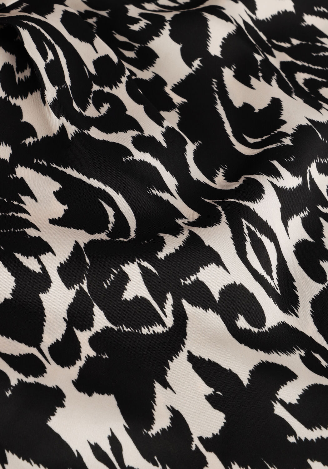 Zwarte NEO NOIR  KALA FLOWER BLUR BLOUSE - large