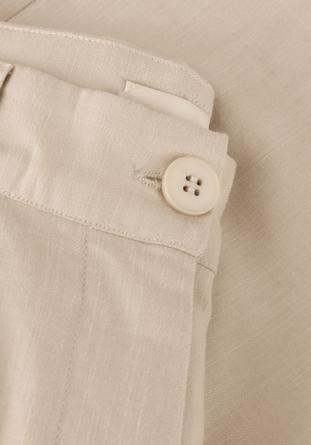 MODSTR&Ouml;M CYDEYMD SHORTS Pantalons Sable - large