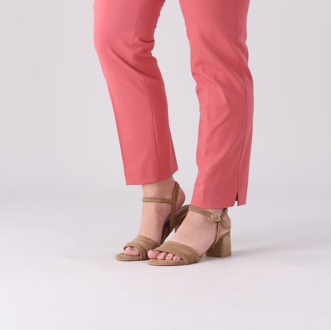 Camel ANONYMOUS COPENHAGEN Sandalen JANI 50 | Omoda