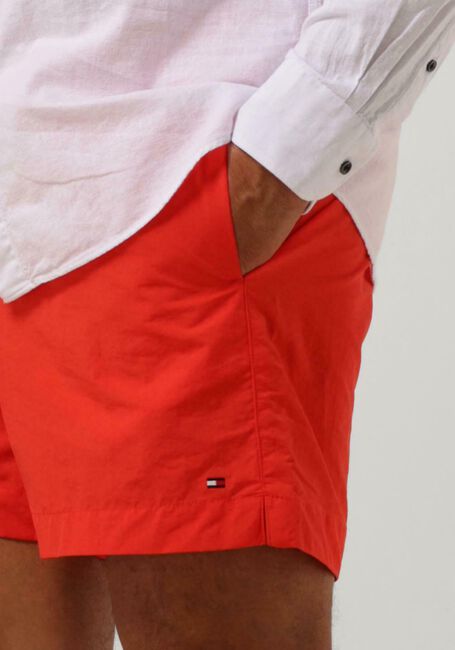 TOMMY HILFIGER UNDERWEAR Shorts de bain MEDIUM DRAWSTRING en rouge - large