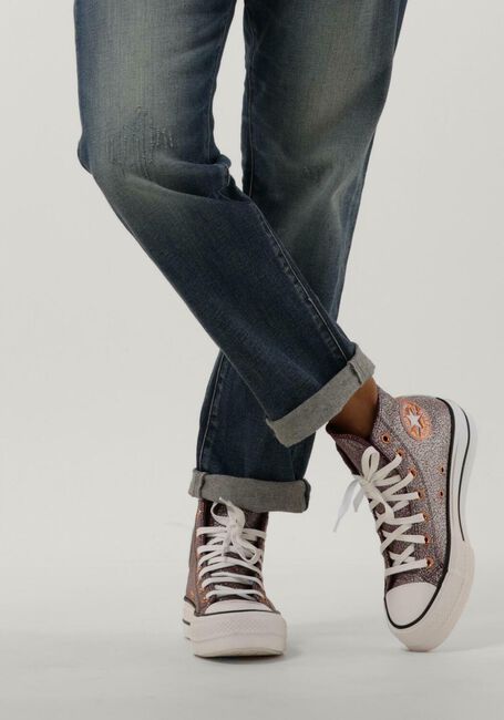 CONVERSE Baskets montantes CHUCK TAYLOR ALL STAR LIFT HI en violet - large